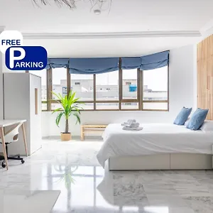Apartment Loft Victoria - Free Parking By Time, Cadiz