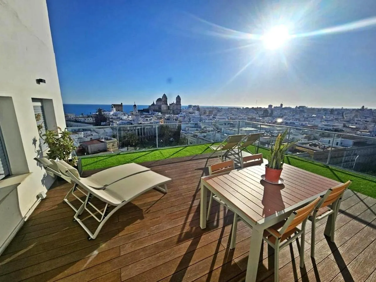 Skyline - Penthouse With 50M2 Private Terrace And Stunning Views Appartement Cádiz